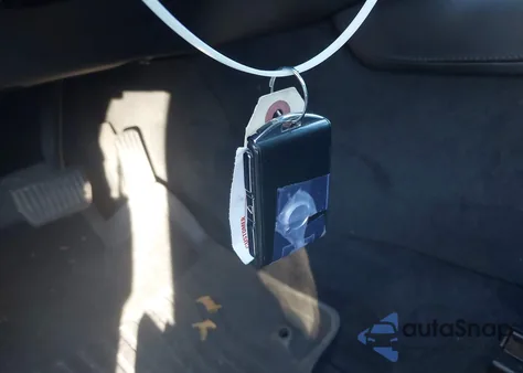 2017 Volvo Xc90 T5 Momentum z USA, uszkodzony, nr VIN YV4102XK9H1172778